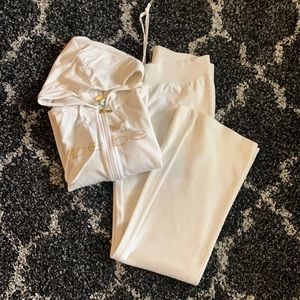 Woman’s BEBE velour sweatsuit